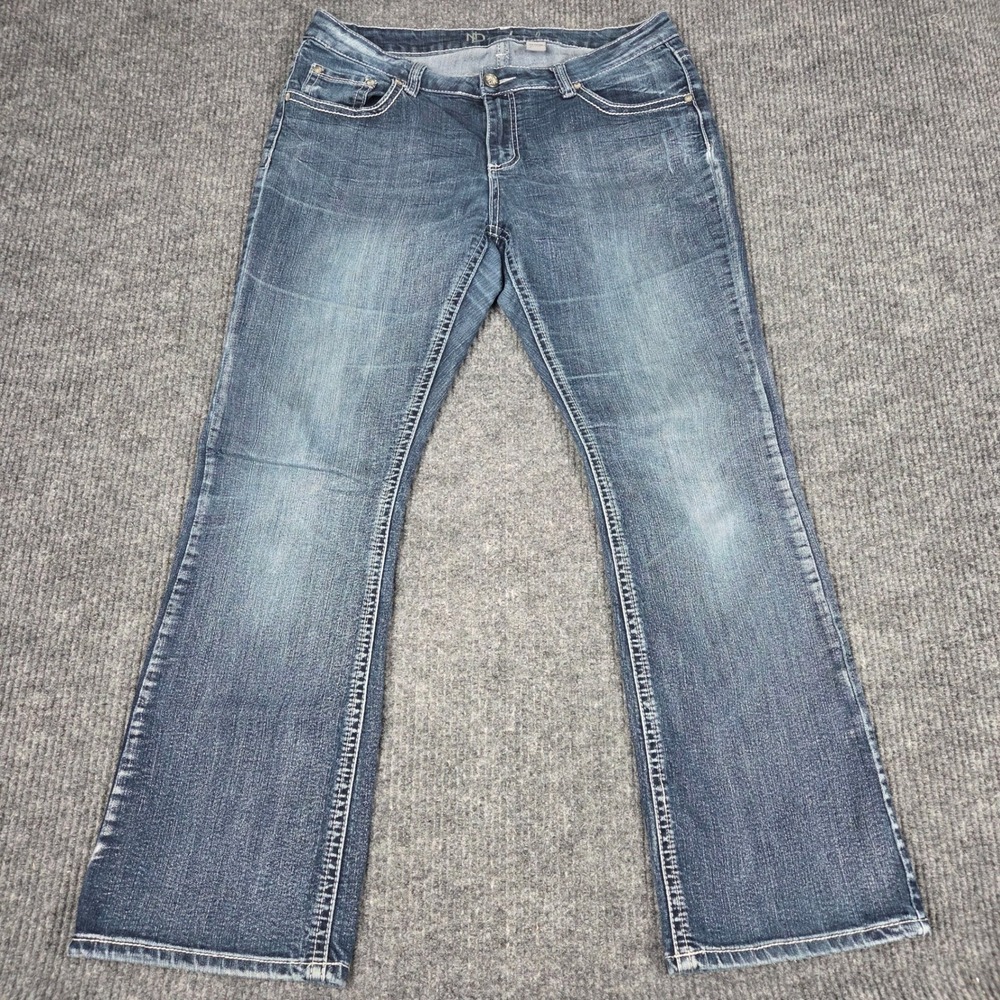 ND Weekend Womens‎ Size 14 Blue Embellished Cross Back Pocket Bootcut Jeans